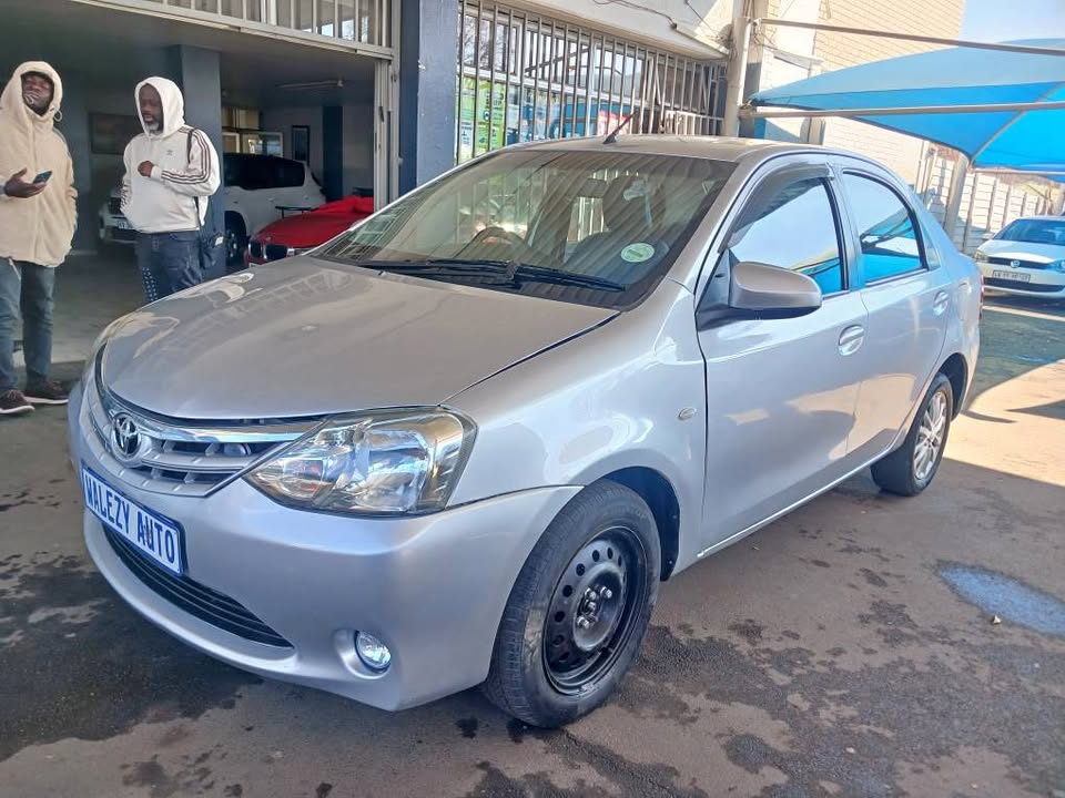 2014 TOYOTA ETIOS 1.5 SEDAN  Transmission: Manual  Mileage: Fueltype: Petrol  Silver