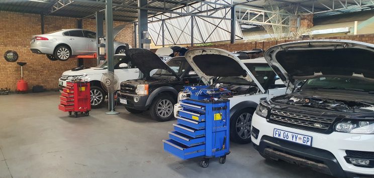 AUTO EZI Service Centre