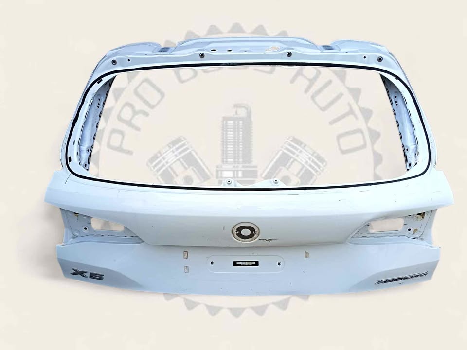 2020-2026 BMW F95 X5M TAIL GATE AVAILABLE FOR SALE - Private Seller 2020-2026 BMW F95 X5M TAIL GATE AVAILABLE FOR SALE - Private Seller