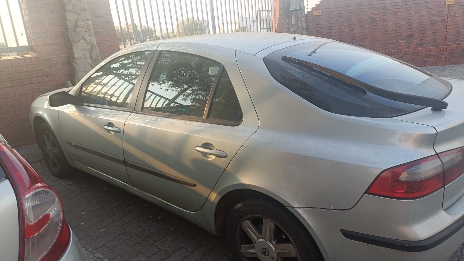 Used 2005 Renault Laguna 1.9dCi Expression - Private Seller Used 2005 Renault Laguna 1.9dCi Expression - Private Seller