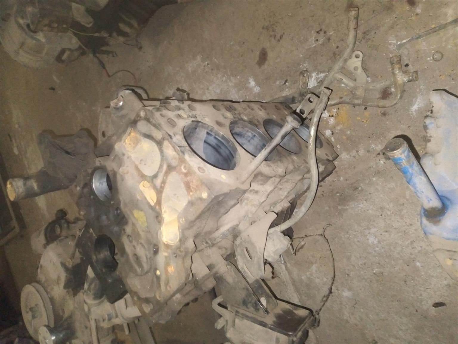 Isuzu 4ja1 block for sale - Private Seller