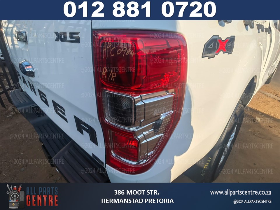 Ford Ranger T8 2022 right rear tail light for sale used Ford Ranger T8 2022 right rear tail light for sale used