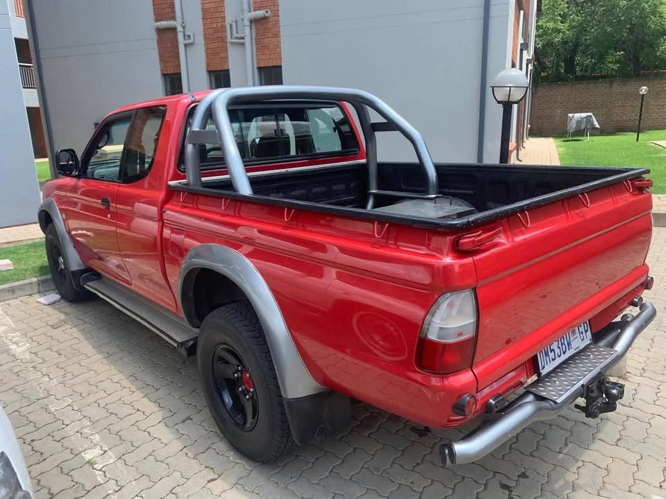 2008 Mitsubishi Diesel Bakkie for sale