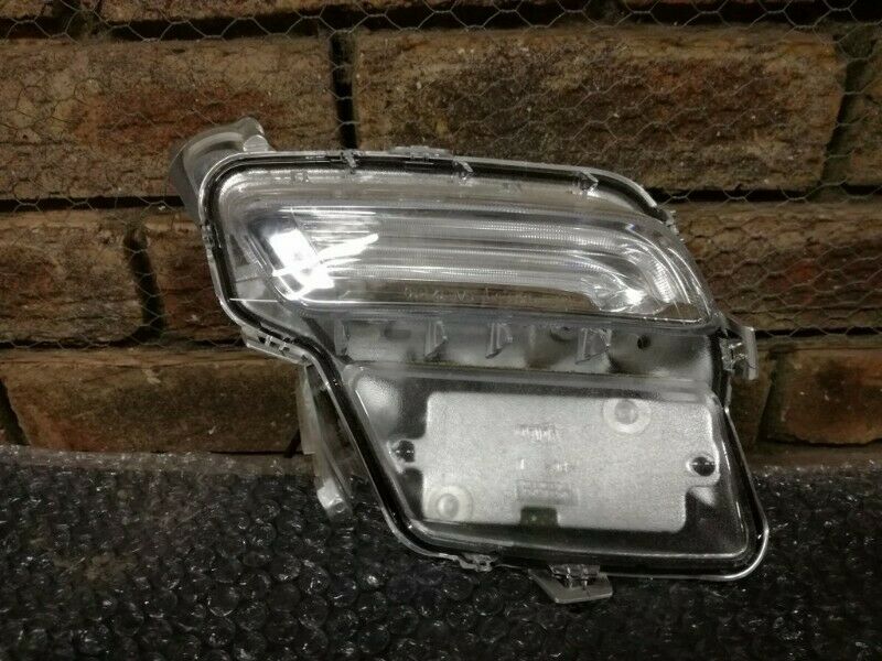 Volvo Xc60 Fog Light Running Lamp Left Driver 2014-2017 31420393 OEM - Private Seller