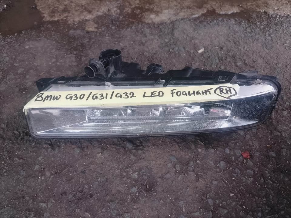 BMW g30/g31/g32 LED Fog Light Right side - Private Seller