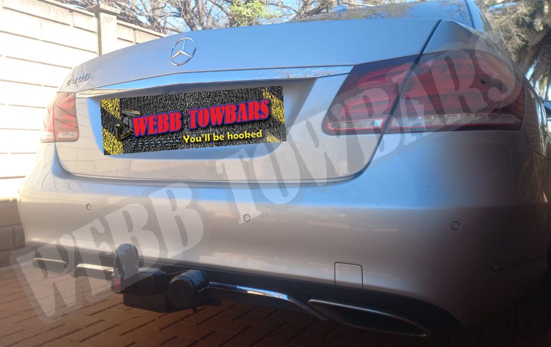 Mercedes Benz E400 Standard/Detachable Towbars - Private Seller