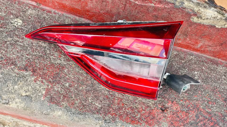 Nissan Magnite taillight 2021 - Private Seller Nissan Magnite taillight 2021 - Private Seller