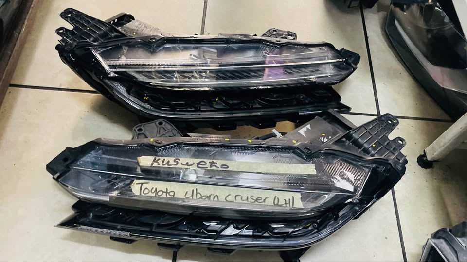Toyota Urban Cruiser headlights - Private Seller Toyota Urban Cruiser headlights - Private Seller