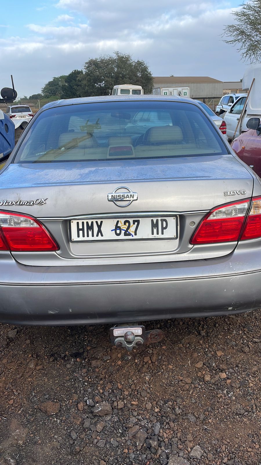 NISSAN MAXIMA
