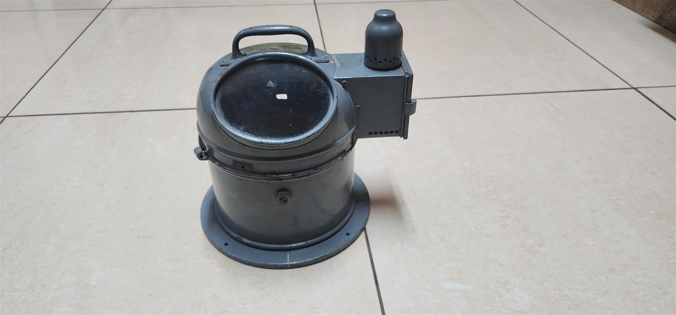 Antique – Ship Compass Antique – Ship Compass