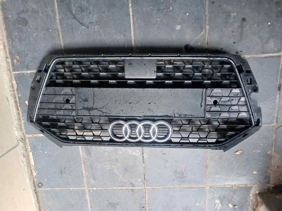 Audi A1 2023-2025 front main grill - Private Seller Audi A1 2023-2025 front main grill - Private Seller