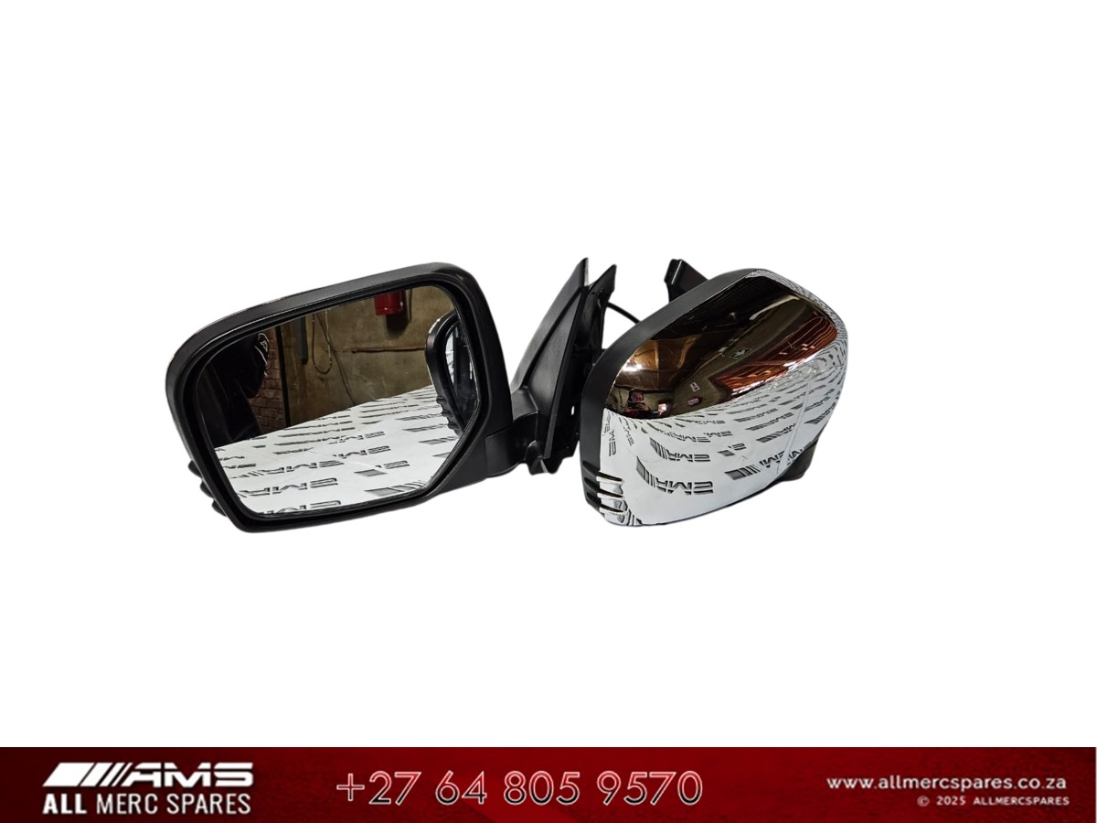 NEW MITSUBISHI TRITON CHROME ELECTRIC DOOR MIRROR - Private Seller NEW MITSUBISHI TRITON CHROME ELECTRIC DOOR MIRROR - Private Seller