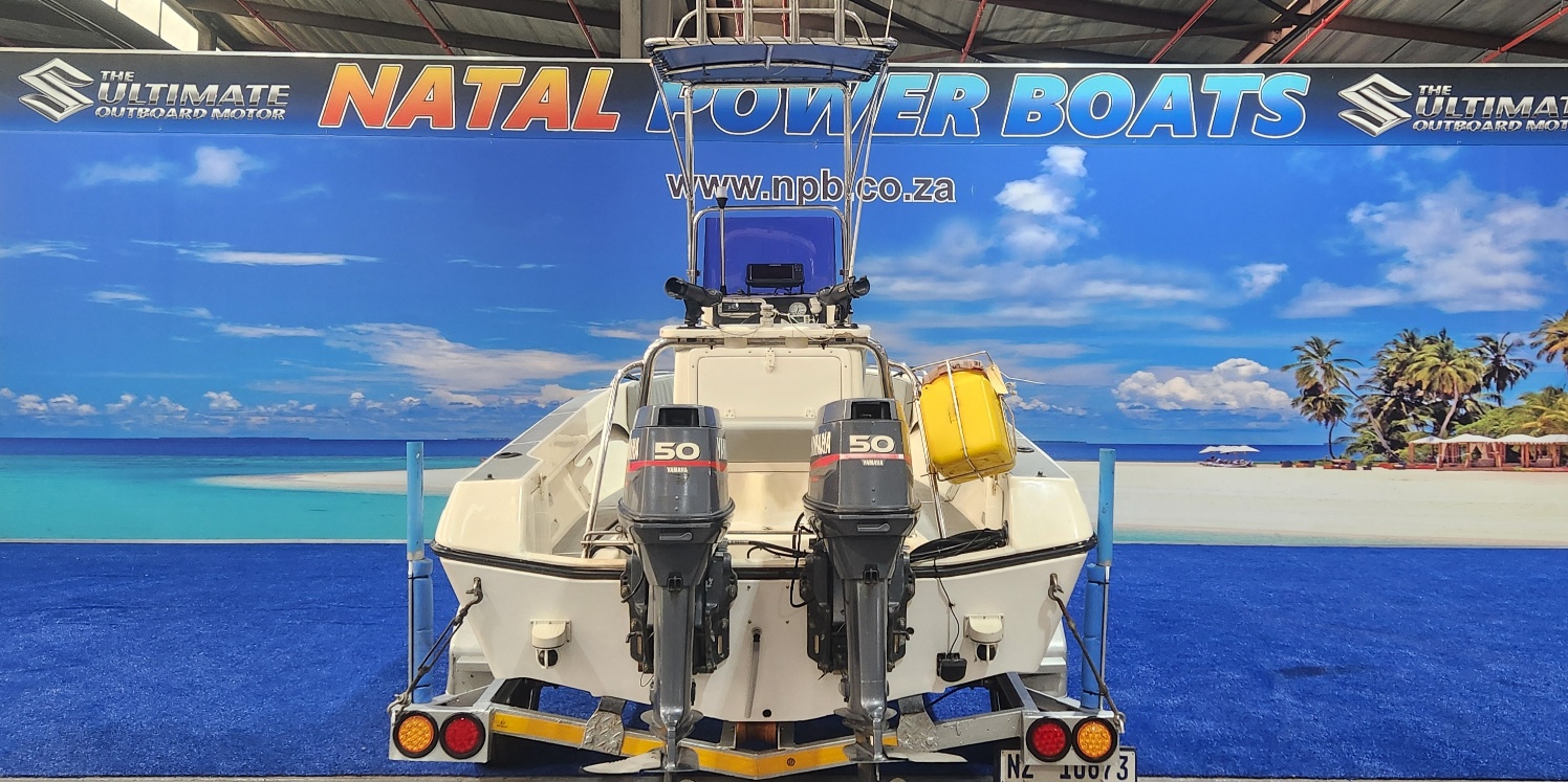CONCEPT 16 FT ON TRAILER 2 X 50 HP YAMAHA TRIMS