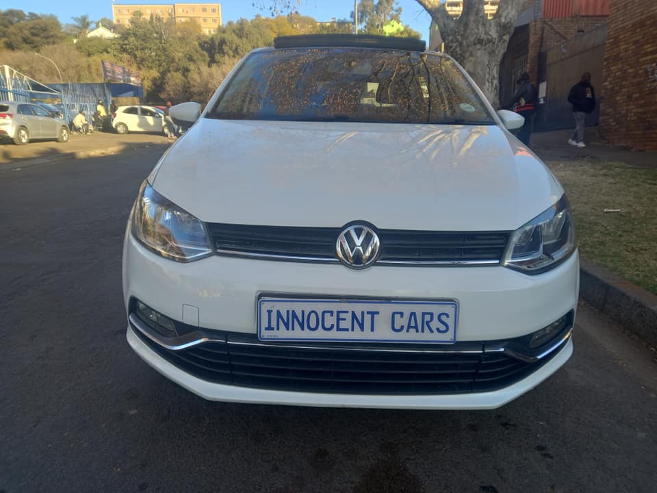 2016 VW POLO HATCHBACK 1.2 TSI ENGINE PETROL, AUTOMATIC DSG SUNROOF, WHITE COLOR, 98000KM