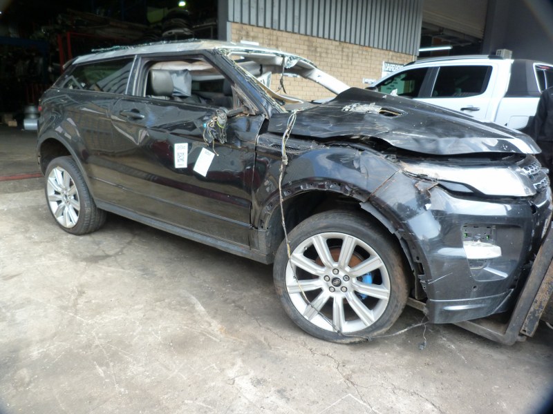 Land Rover Evoque 2.2 SD4 Prestige Coupe AT Black - 2014 STRIPPING FOR SPARES - Private Seller Land Rover Evoque 2.2 SD4 Prestige Coupe AT Black - 2014 STRIPPING FOR SPARES - Private Seller
