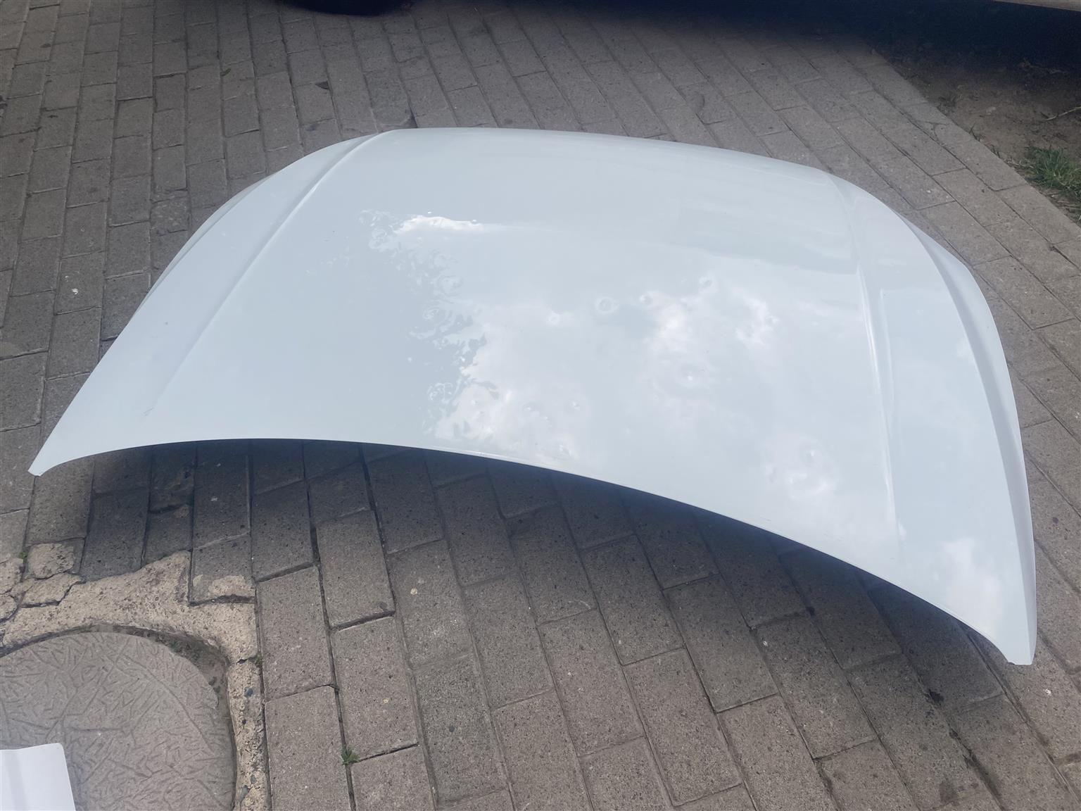 2020 VW POLO 8 BONNET FOR SALE. IN PRISTINE CONDITION