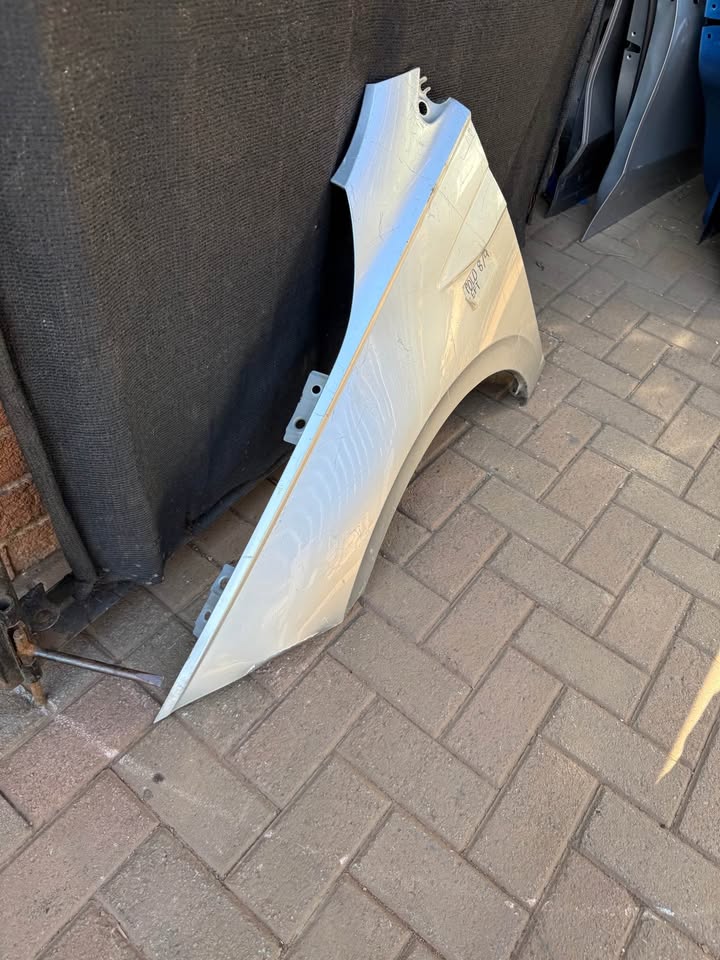 VW Polo 8 / 9 Left Fender - Private Seller VW Polo 8 / 9 Left Fender - Private Seller