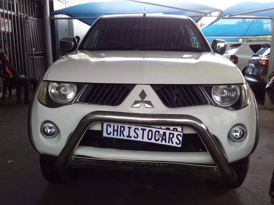 2011 Mitsubishi Triton double cab 2011