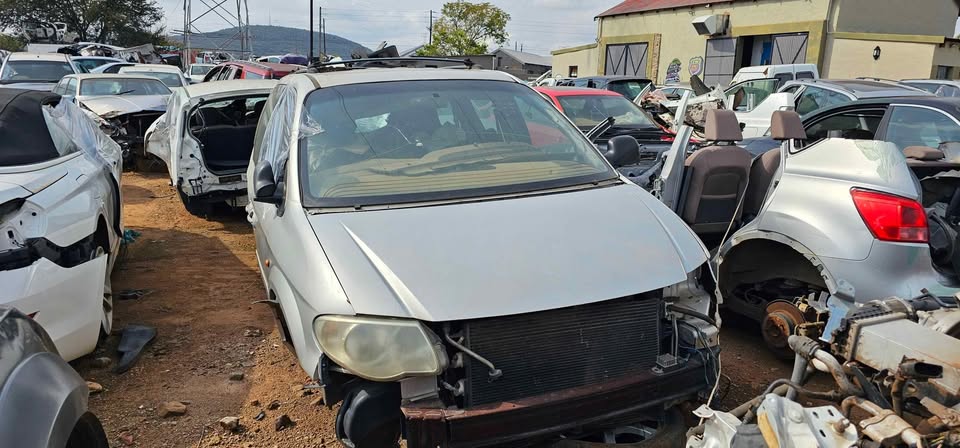 2004 CHRYSLER VOYAGER 3.3 V6 STRIPPING AS SPARES - Private Seller 2004 CHRYSLER VOYAGER 3.3 V6 STRIPPING AS SPARES - Private Seller
