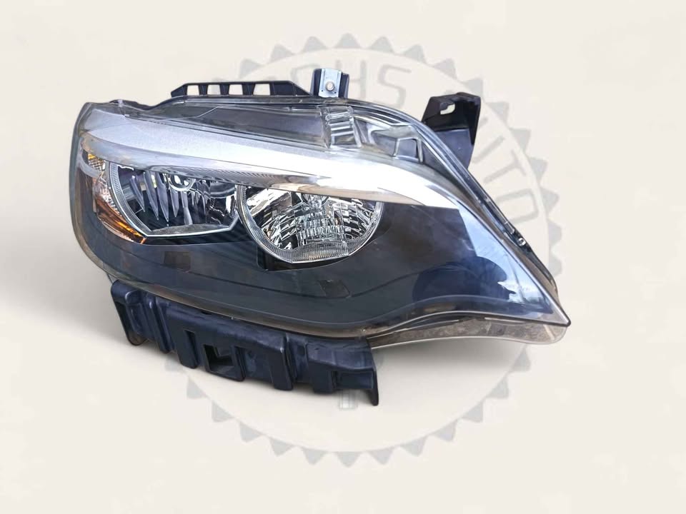 BMW F22 F23 2 SERIES COUPE RIGHT SIDE HEADLIGHT FOR SALE - Private Seller
