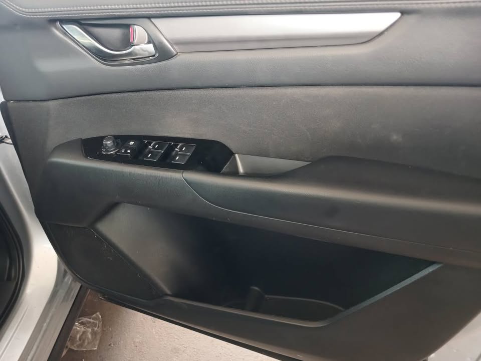 2018 MAZDA CX-5 2.0 SKYACTIVE  Transmission: Automatic  Mileage:  Fueltype: Petrol  Silver
