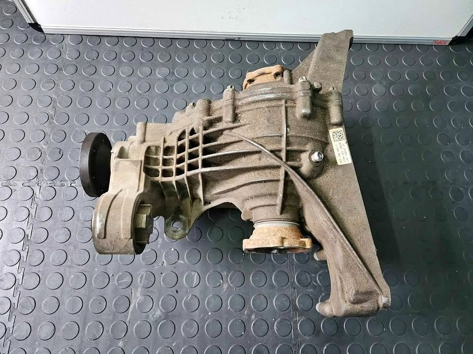 AUDI Q7 REAR DIFF –  3.0D – 4M