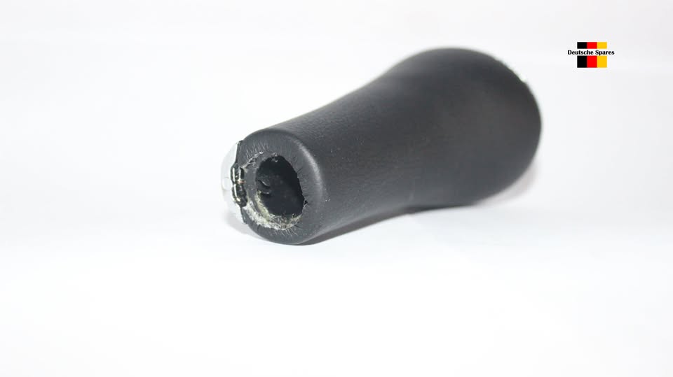 BMW 5-SPEED CHROME GEAR KNOB - Private Seller BMW 5-SPEED CHROME GEAR KNOB - Private Seller