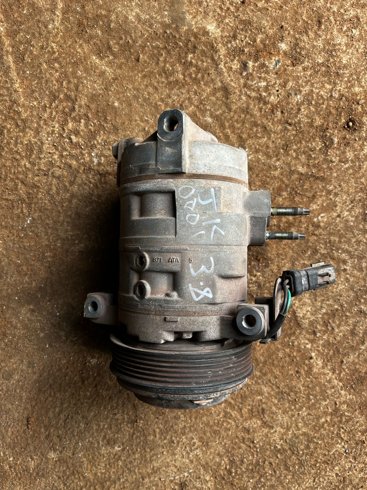 Jeep Wrangler Jk 3.8 2010 Aircon Pump - Private Seller Jeep Wrangler Jk 3.8 2010 Aircon Pump - Private Seller