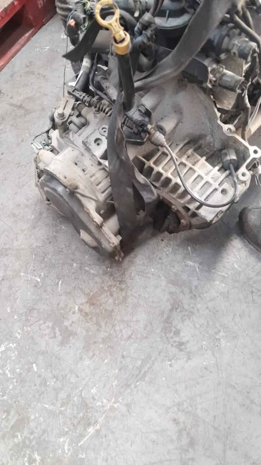 Jeep 2.4i patriot auto gearbox for sale - Private Seller Jeep 2.4i patriot auto gearbox for sale - Private Seller