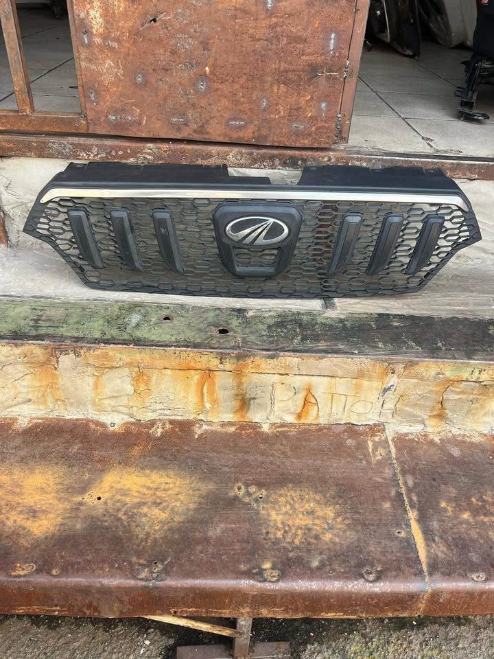 Mahindra Scorpio grill - Private Seller Mahindra Scorpio grill - Private Seller