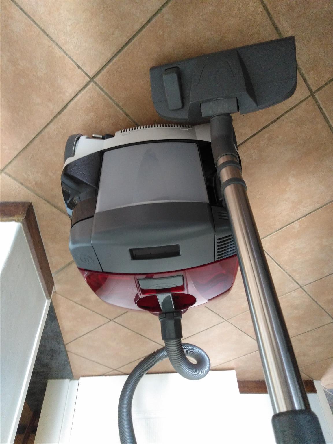 Genisis Baumeister  all in one Vacuum Cleaner 