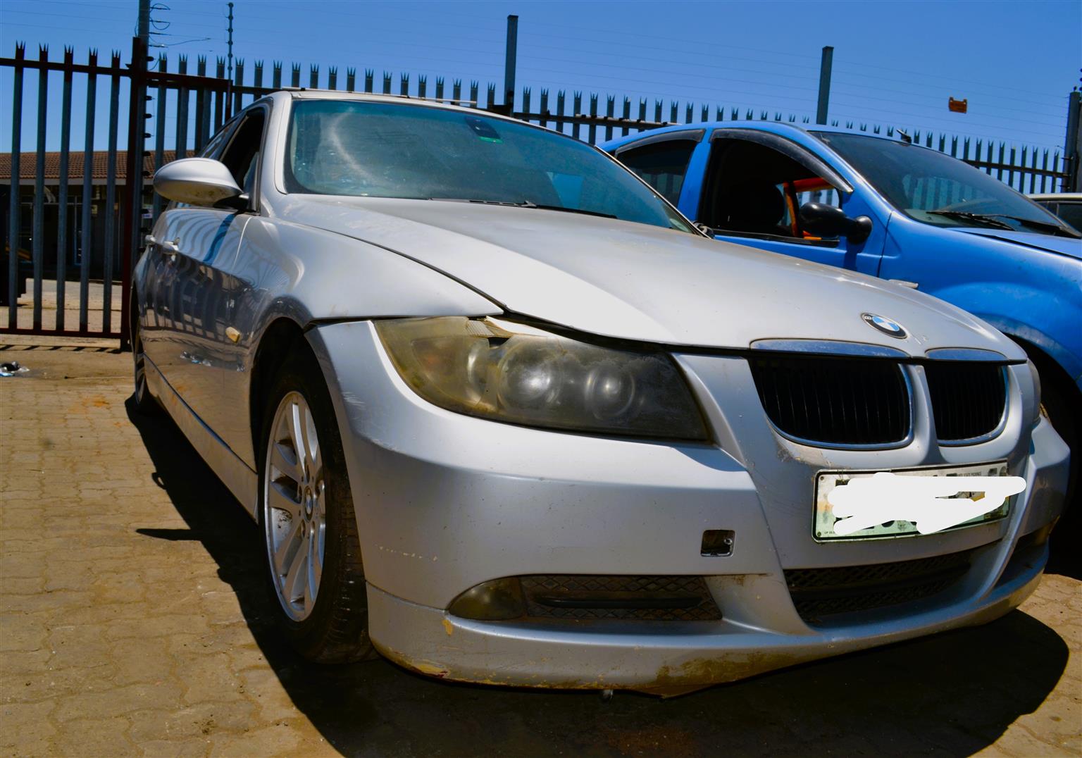 2006 BMW E90 320i - Stripping for Spares