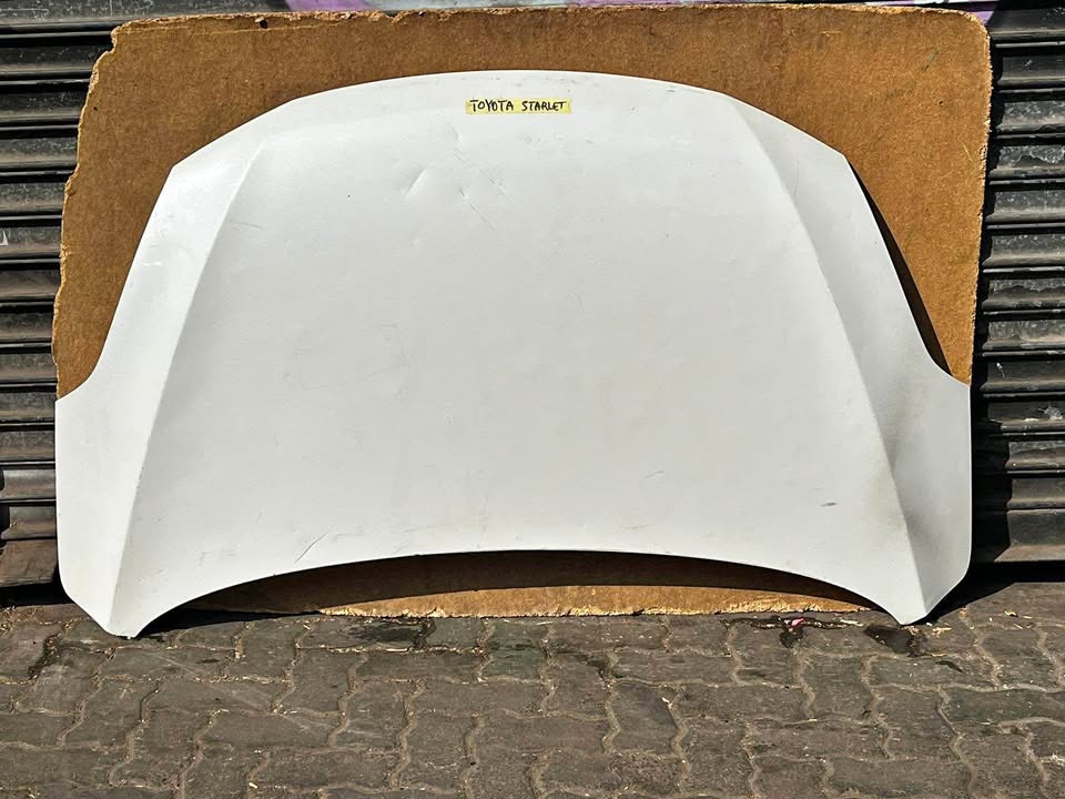 Toyota Starlet bonnet - Private Seller Toyota Starlet bonnet - Private Seller