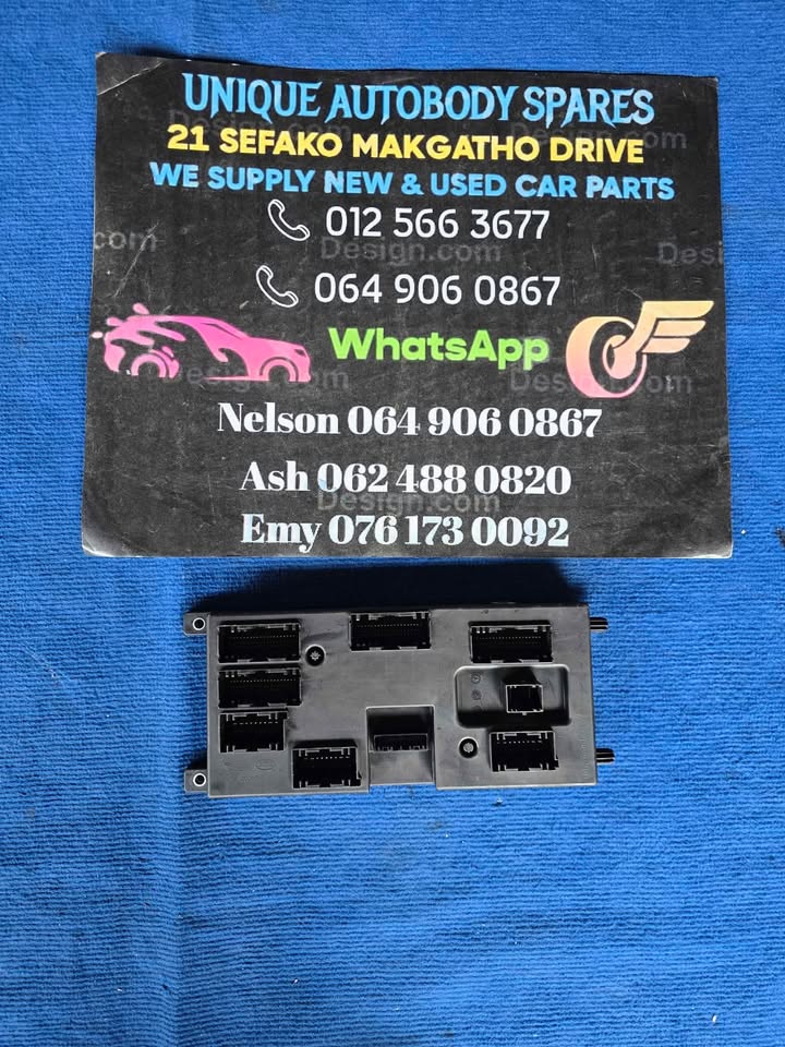 Jaguar Land Rover BCM Control Unit - Private Seller Jaguar Land Rover BCM Control Unit - Private Seller