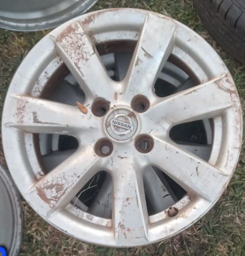 NISSAN NOTE (E12) 15-INCH RIM (2012-2018) - Private Seller NISSAN NOTE (E12) 15-INCH RIM (2012-2018) - Private Seller