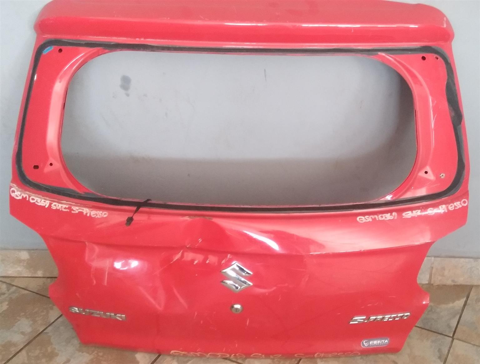 VARIOUS USED SUZUKI TAILGATES STILL AVAILABLE
