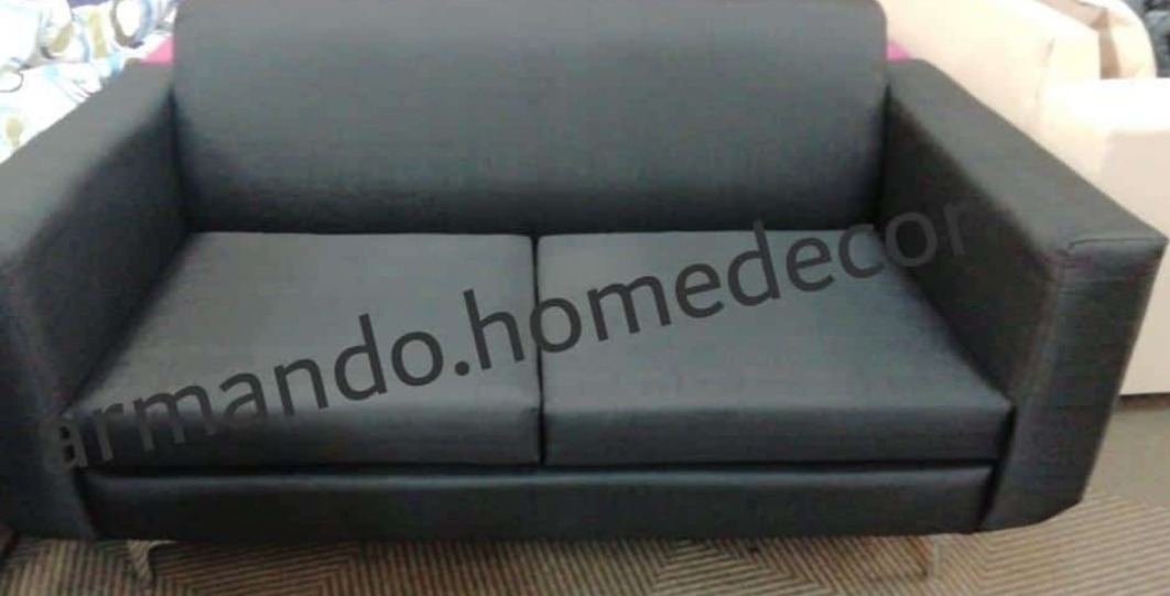 New Fabric 2 Seater Couch With Wooden Legs Grey Black Brown