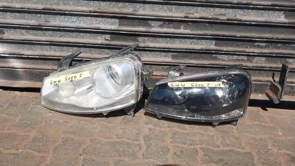 GWM STEED 5 headlights - Private Seller