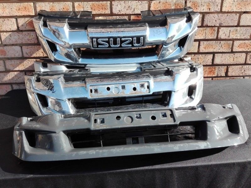 Isuzu Kb Main Grill - Private Seller Isuzu Kb Main Grill - Private Seller