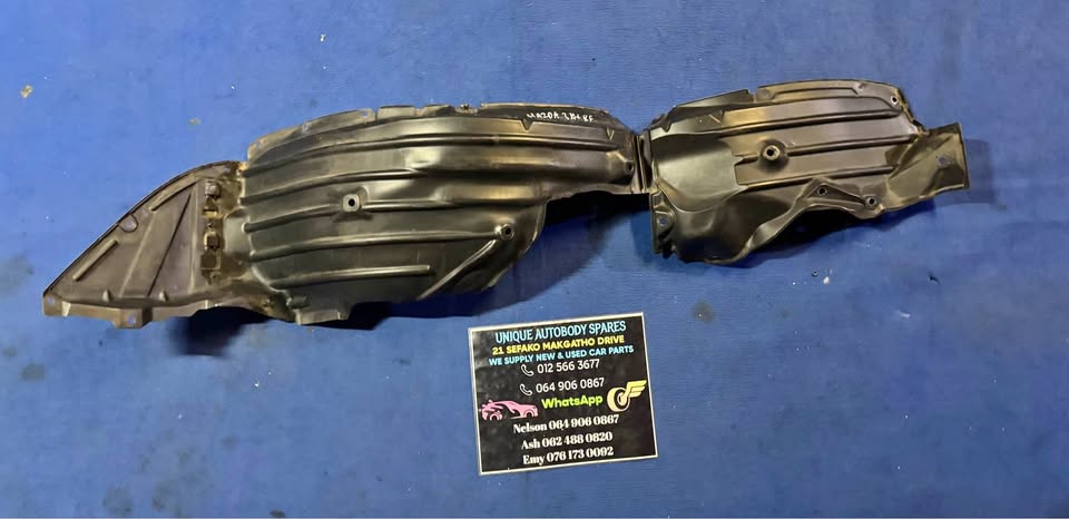 Mazda 3 Right Front Fender Liner - Private Seller Mazda 3 Right Front Fender Liner - Private Seller