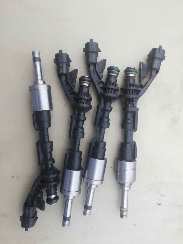 Volvo S60 T3 2012 injectors for sale - Private Seller Volvo S60 T3 2012 injectors for sale - Private Seller