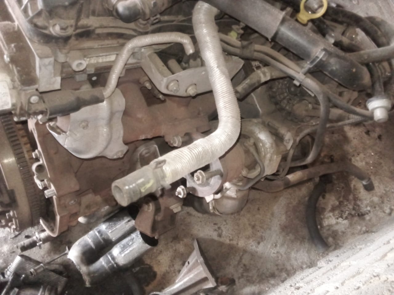 Ford Ranger t7 engine and gearbox 2*2 - Private Seller Ford Ranger t7 engine and gearbox 2*2 - Private Seller