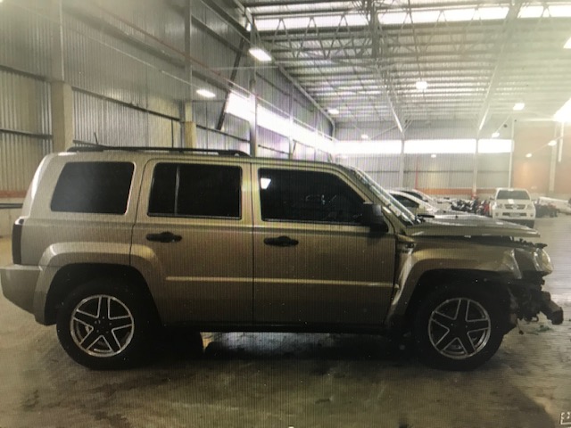 Jeep Patriot 2.4 petrol Stripping for spares - Private Seller Jeep Patriot 2.4 petrol Stripping for spares - Private Seller