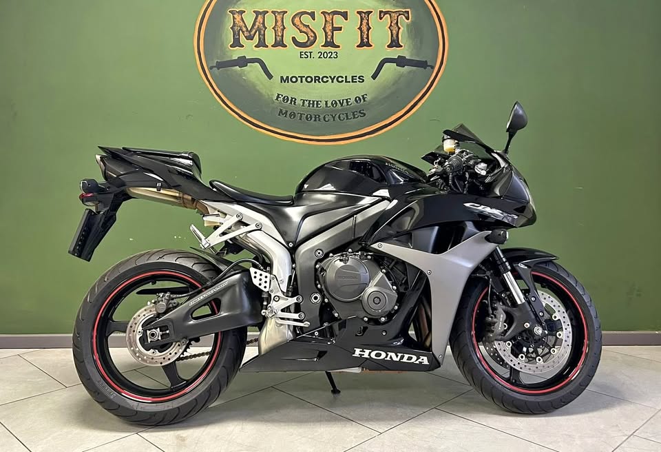 2007 Honda CBR600 - Private Seller 2007 Honda CBR600 - Private Seller