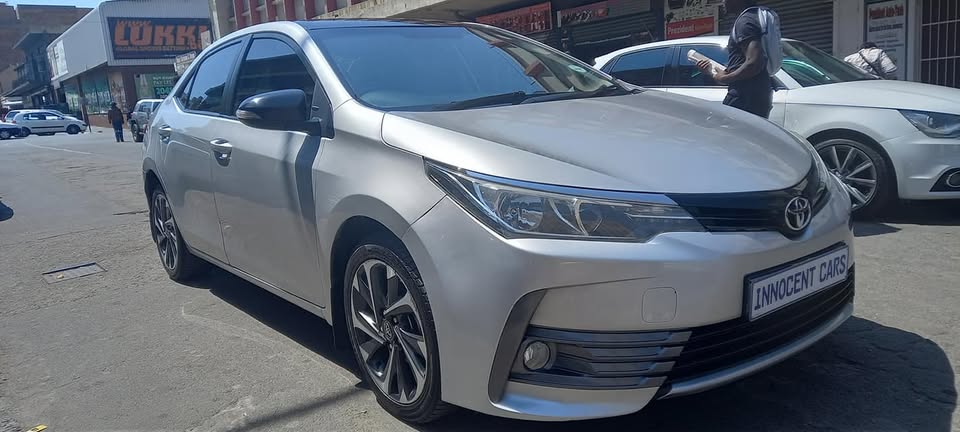 2019 TOYOTA COROLLA PRESTIGE 1.6 AUTOMATIC TRANSMISSION, SILVER COLOUR, 90000KM