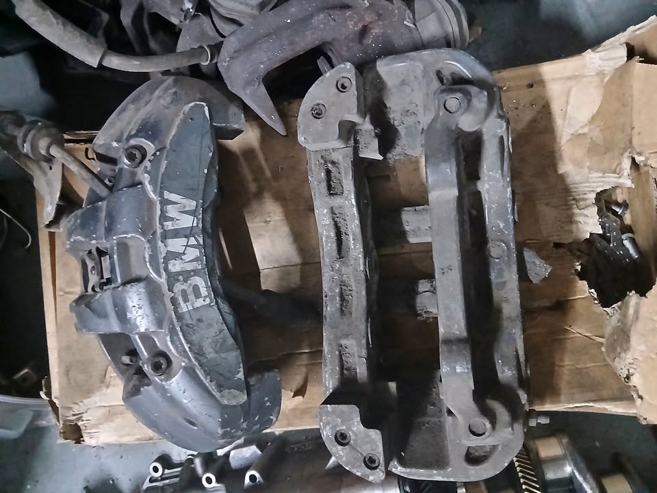 Bmw f12 m6 calipers 6 port - Private Seller Bmw f12 m6 calipers 6 port - Private Seller