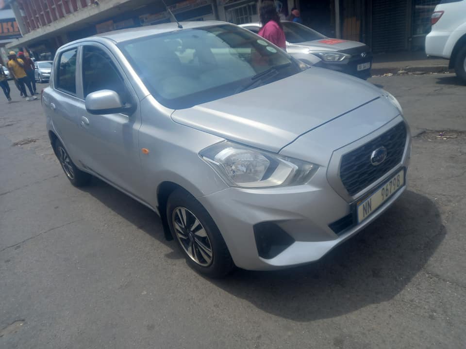 2020 DATSUN GO 1.2 PETROL, MANUAL SILVER, 53000KM. 5SEATER, HAS SPARE KEYS