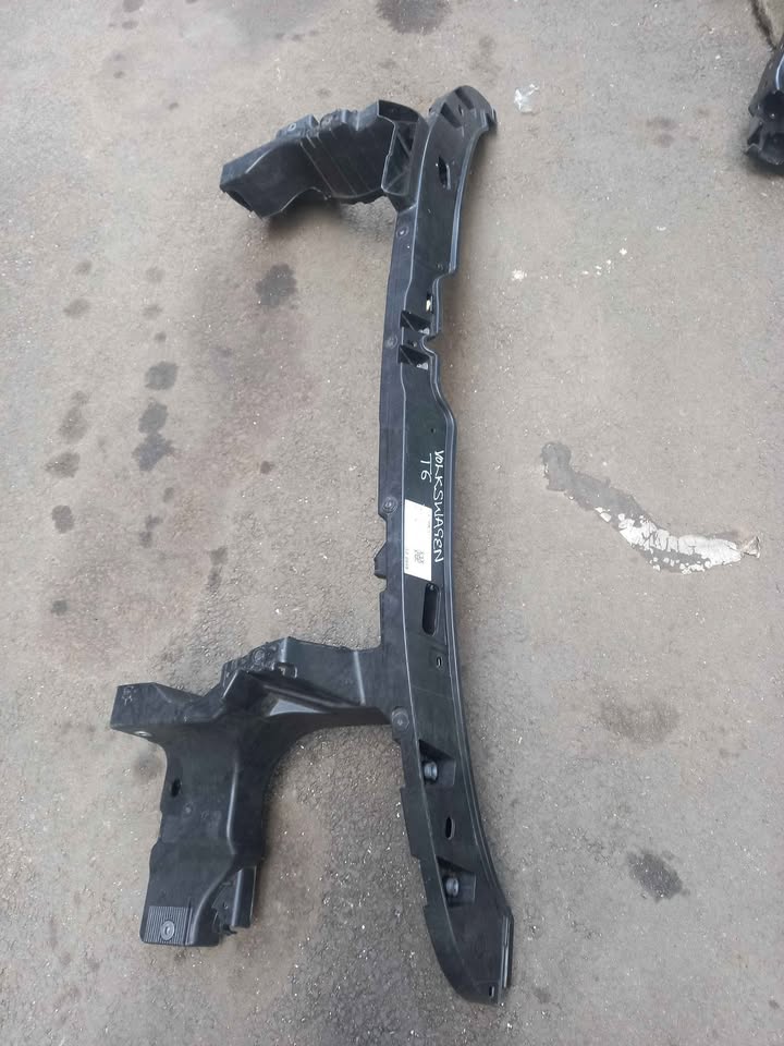 Volkswagen T6 cradle - Private Seller Volkswagen T6 cradle - Private Seller