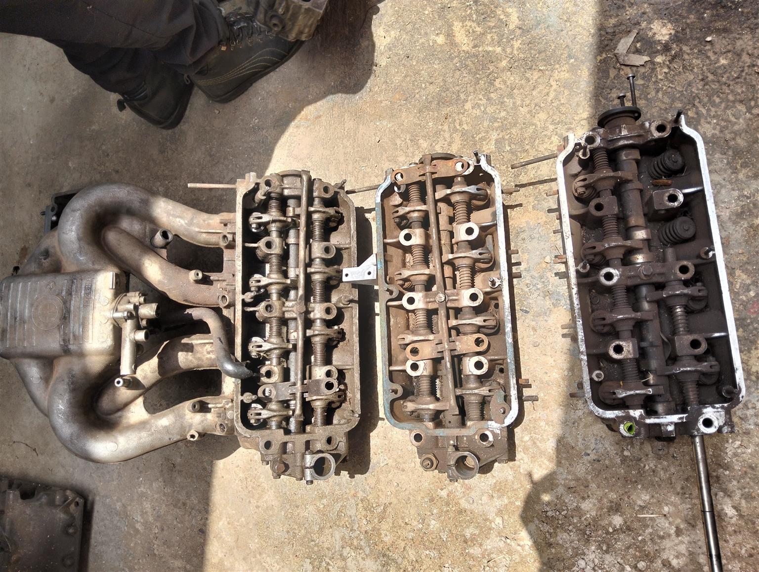 BMW M10 cylinder heads 3 in stock - Private Seller
