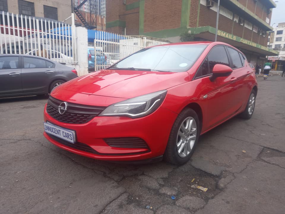2008 OPEL ASTRA 1.0PETROL, MANUAL, 88000KM, RED COLOUR, SPARE KEY, SERVICES BOOK